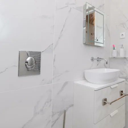 Apartment Classic Luxury With Jacuzzi & Sauna Raday Utca Budapest