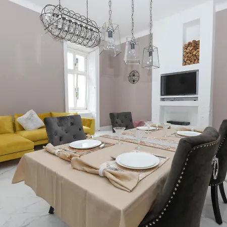 Apartment Classic Luxury With Jacuzzi & Sauna Raday Utca Budapest
